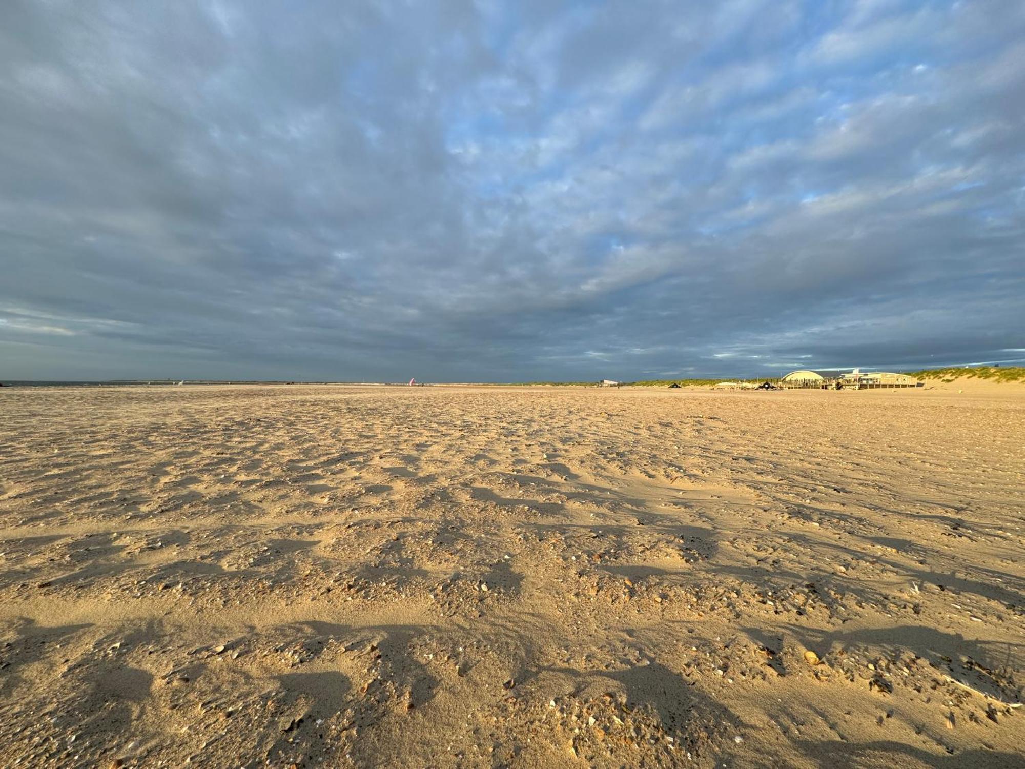 Huebsches Ferienhaus In Ouddorp - Fusslaeufig Zum Strand Und Zentrum Dış mekan fotoğraf